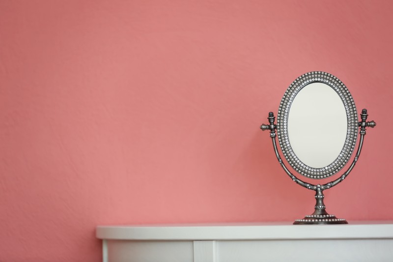 Alte Spiegel verschönern und renovieren