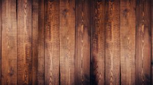 Fettflecke auf Holzmöbel und Holz entfernen