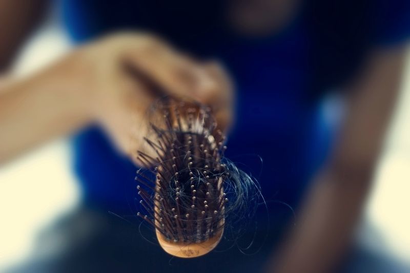 7 Hausmittel gegen Haarausfall und Haarverlust