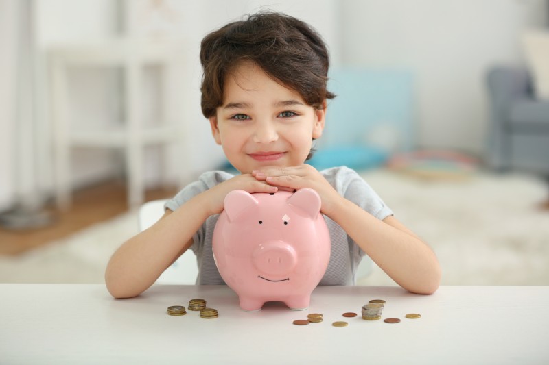 5 Möglichkeiten zum Sparen für Kinder