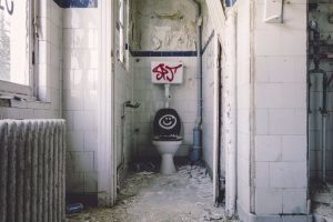 Gestank in stinkende Toilette & WC entfernen