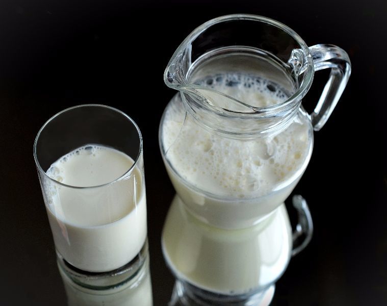Milch – Infos, Tipps & Hausmittel