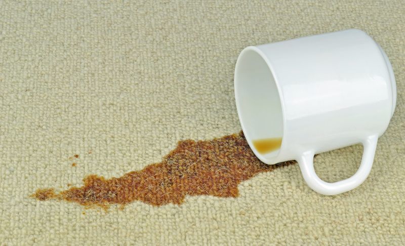 Tipps & Hausmittel zum Kaffeeflecken entfernen
